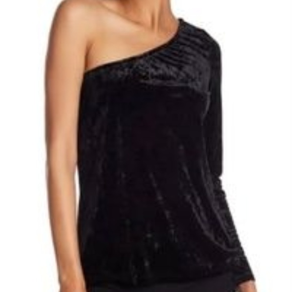 3/$21 Asymmetrical Black Velvet Bloomingdales - Picture 2 of 8